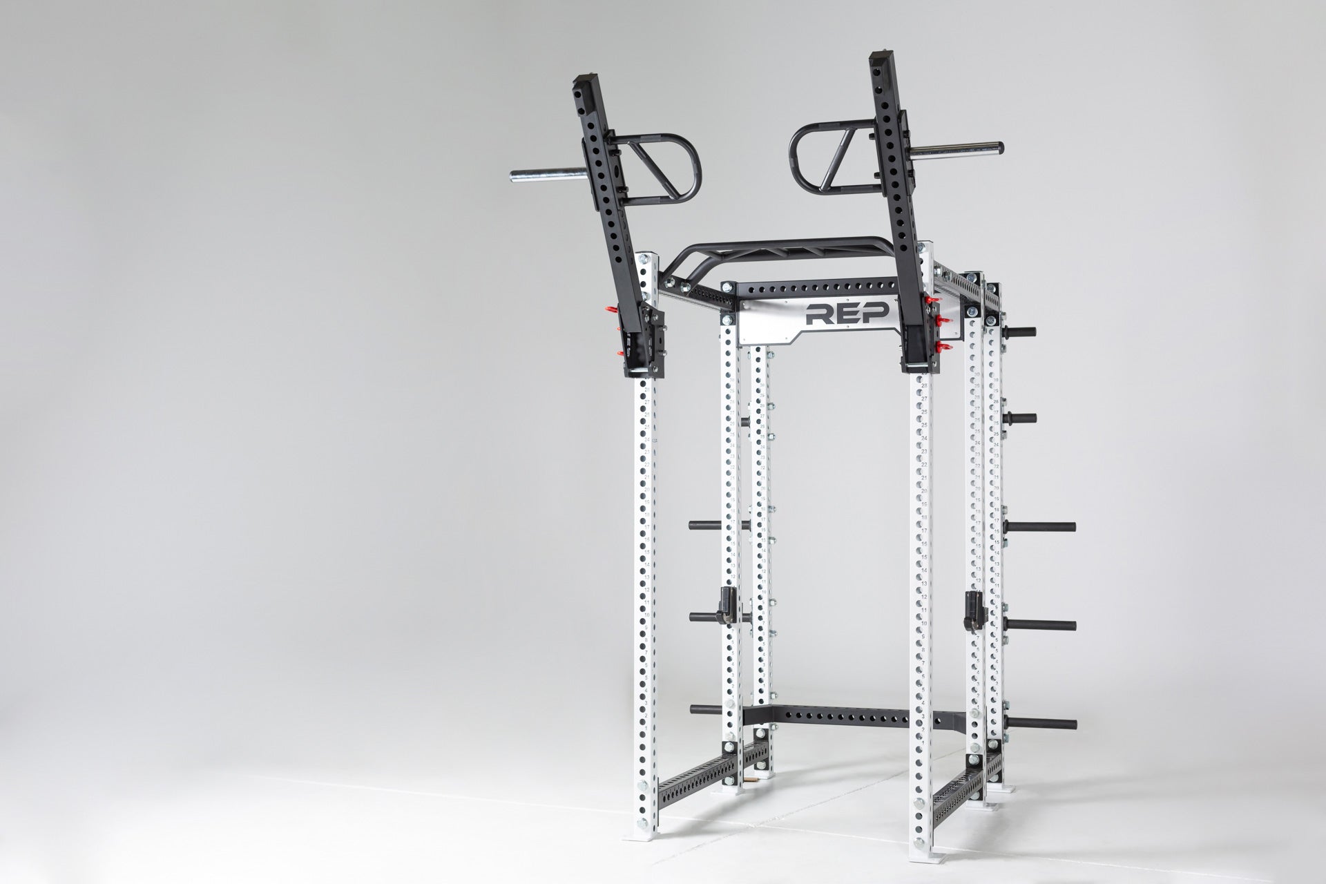 Weight Horns 5000 Series on PR-5000 Power Rack Weight Storage